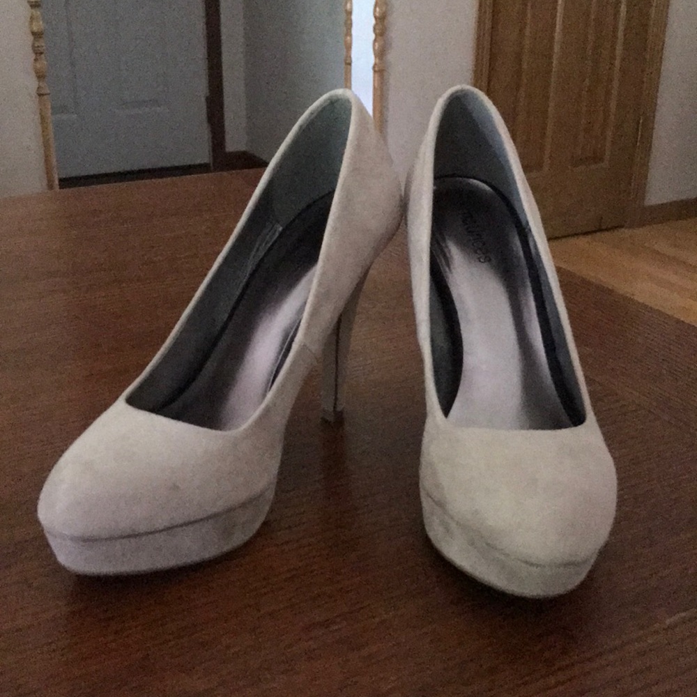 Nude heels